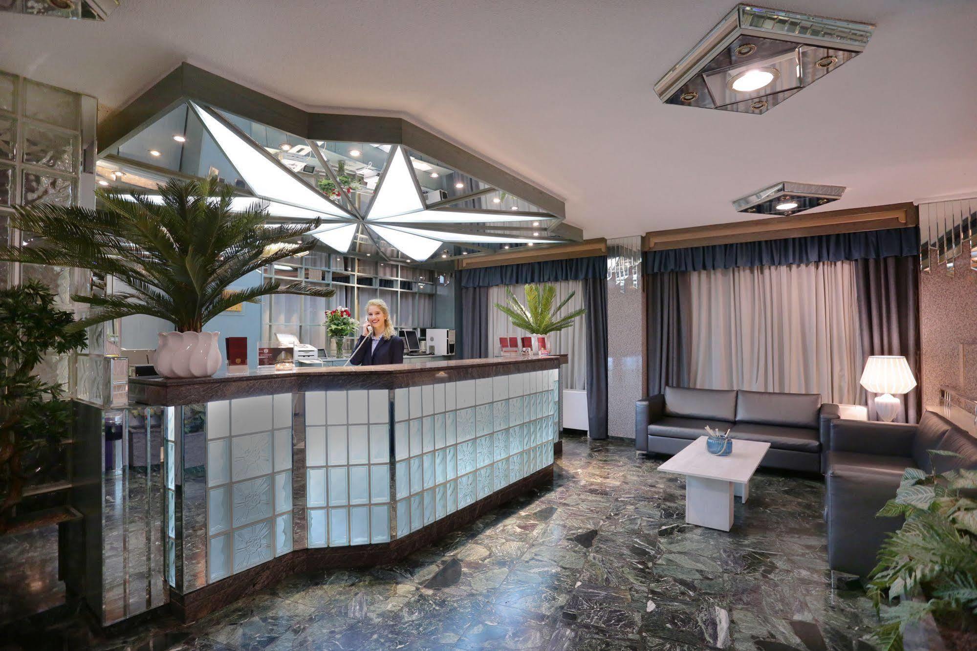 אתונה Xenophon Hotel מראה חיצוני תמונה
